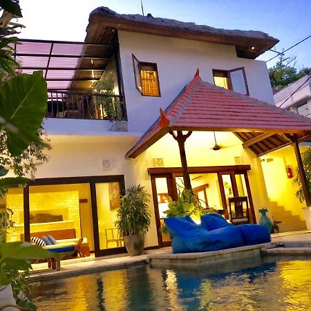 Villa Carissa Seminyak Centre, Bali By Le Ciel Hospitality Экстерьер фото